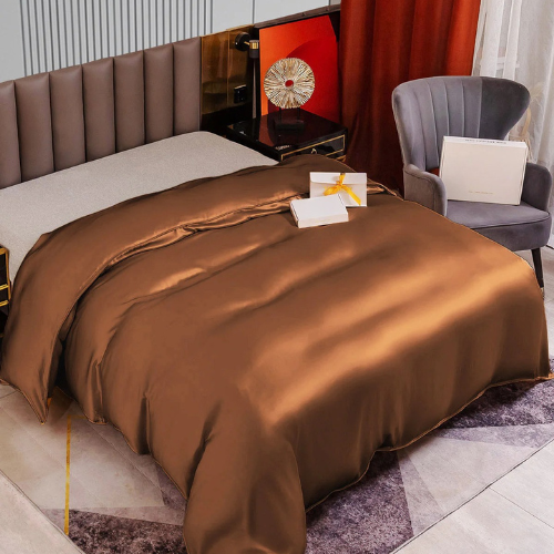Mulberry Silk Seamless Duvet Cover – Luxury, Breathable, Hypoallergenic Bedding for Smooth Sleep - Silken & Dreams