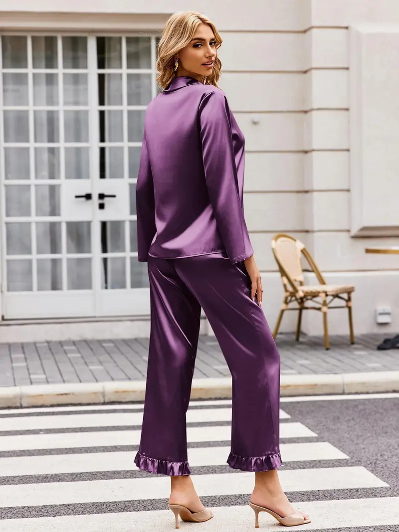 Soft Satin Pajamas Set for Women – 2-Piece Long Sleeve Sleepwear & Elegant Button Loungewear