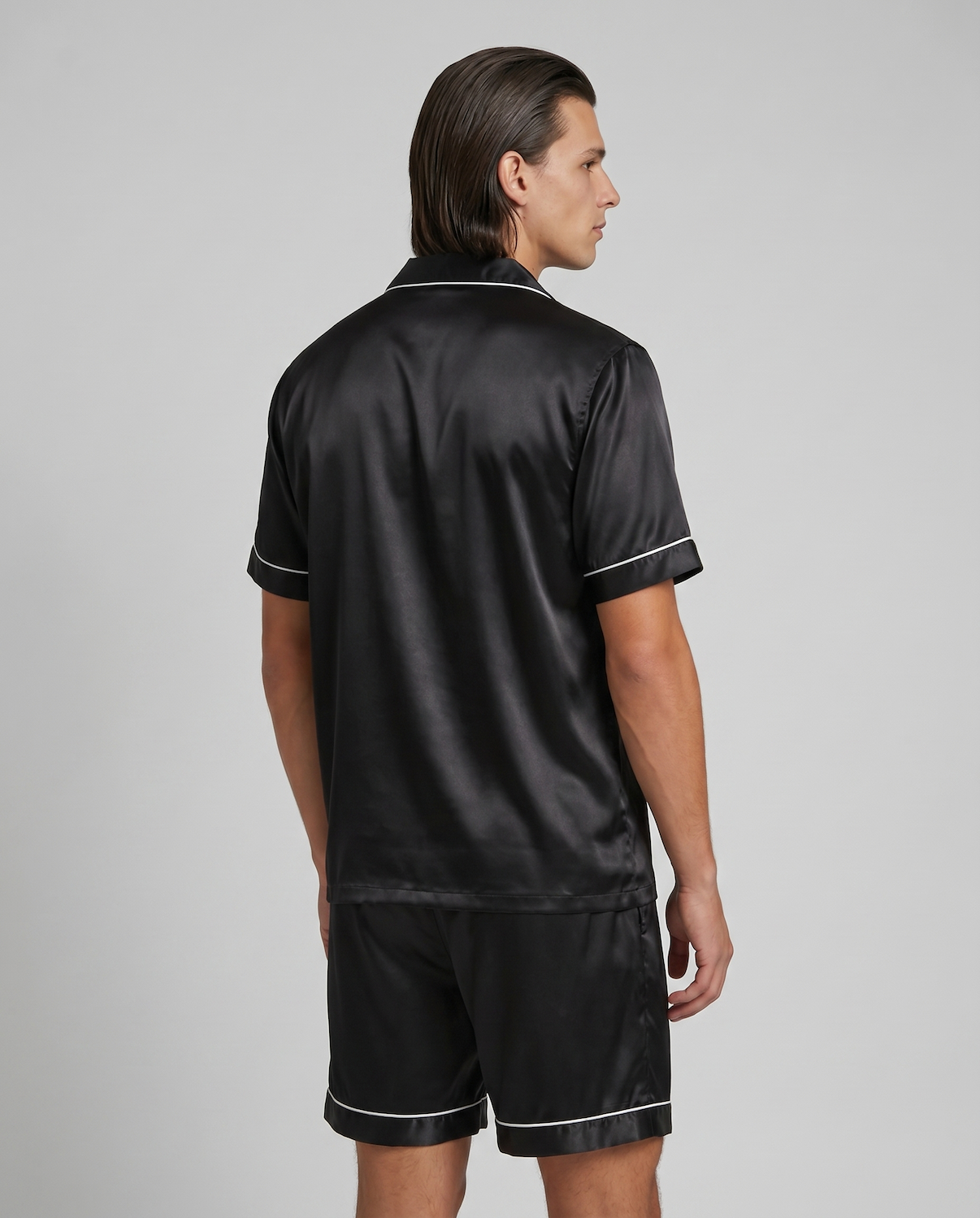100% Mulberry Silk Pajamas for Couples – Short-Sleeved Sleepwear for Men