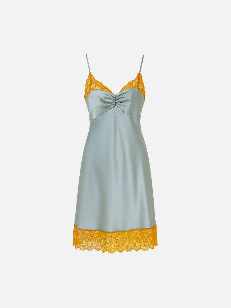 100% Mulberry Silk Nightgown – Elegant Lace Trim & Spaghetti Straps for Luxurious Sleep