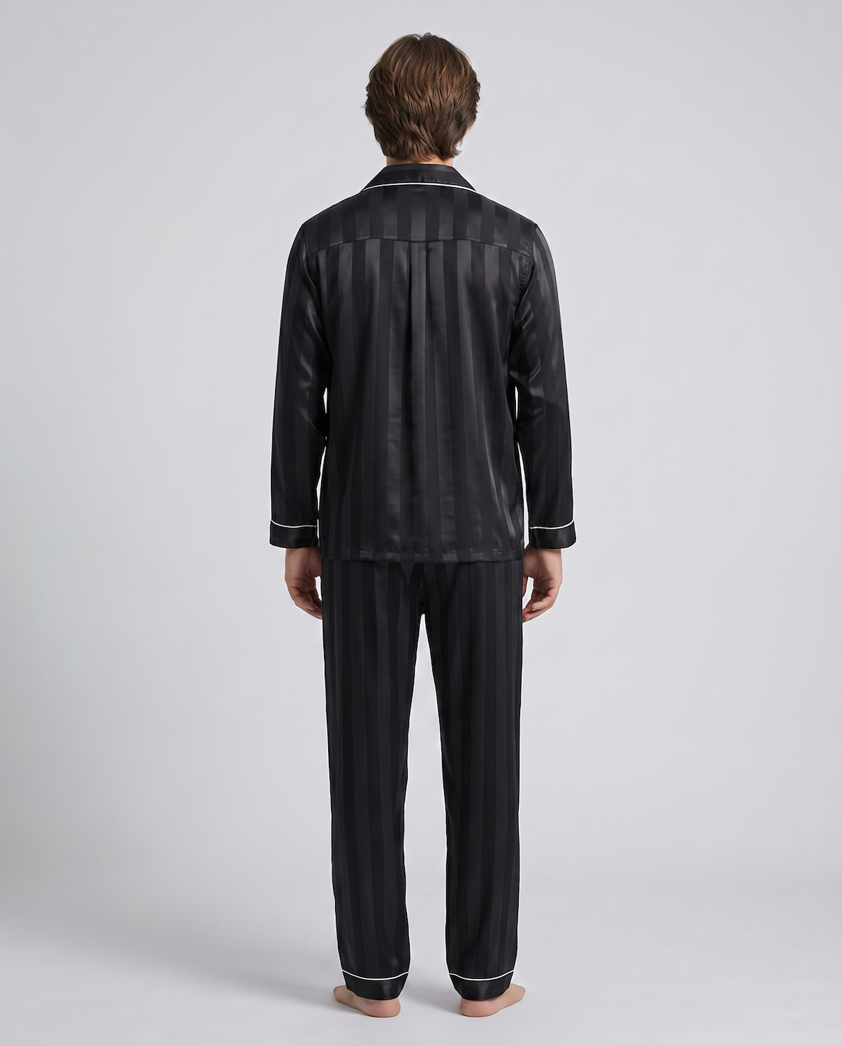 Men’s Silk Satin Pajama Set – Breathable, Lightweight Sleepwear with Long Sleeves &amp; Pants