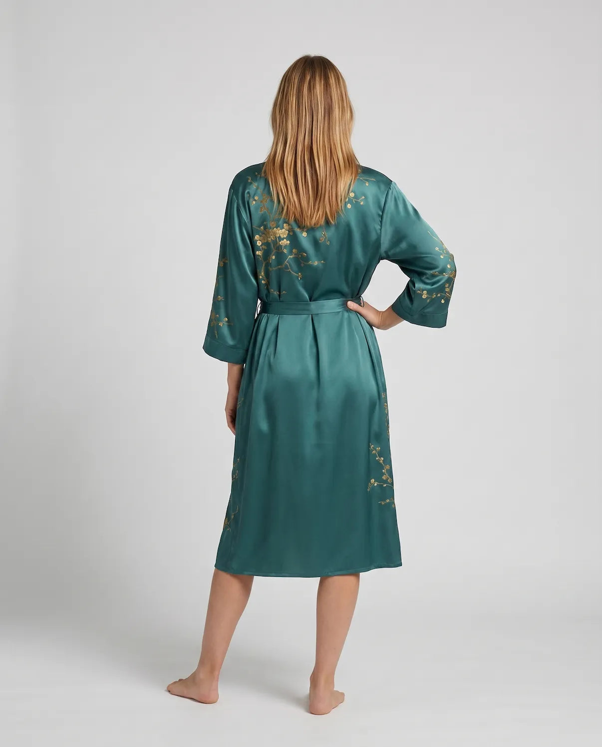 Shira Satin Nightdress – Chic Silky Sleepwear with Open Back Design