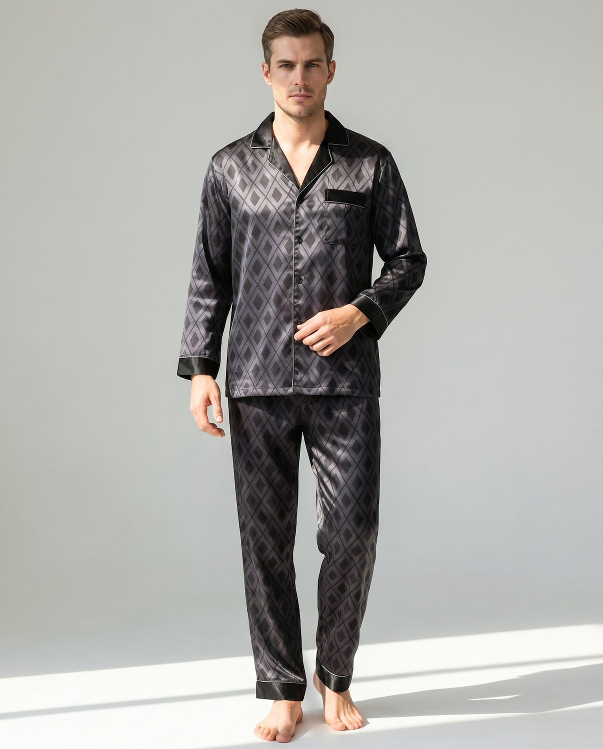 Men’s Silk-Feel Pajama Set – Long Sleeve Satin-Look Sleepwear with Elegant Pattern