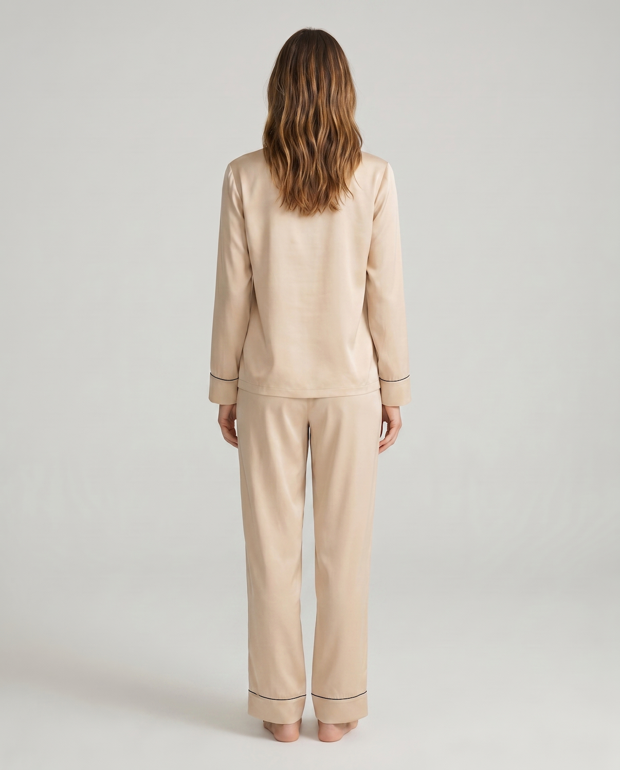 100% Mulberry Silk Pajama Set – Long Sleeve Peter Pan Collar Top &amp; Relaxed Pants