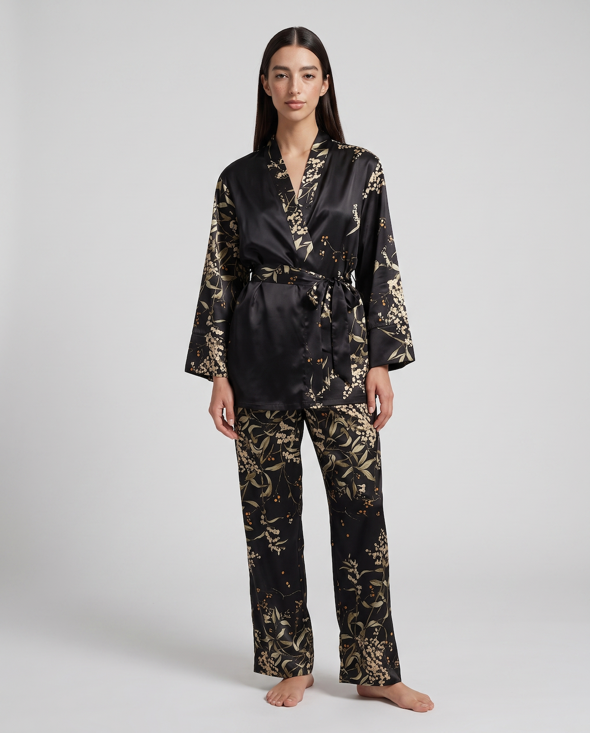 Women’s 100% Mulberry Silk Pajama Set – Long Sleeve Robe, Full-Length Pants &amp; Premium Print