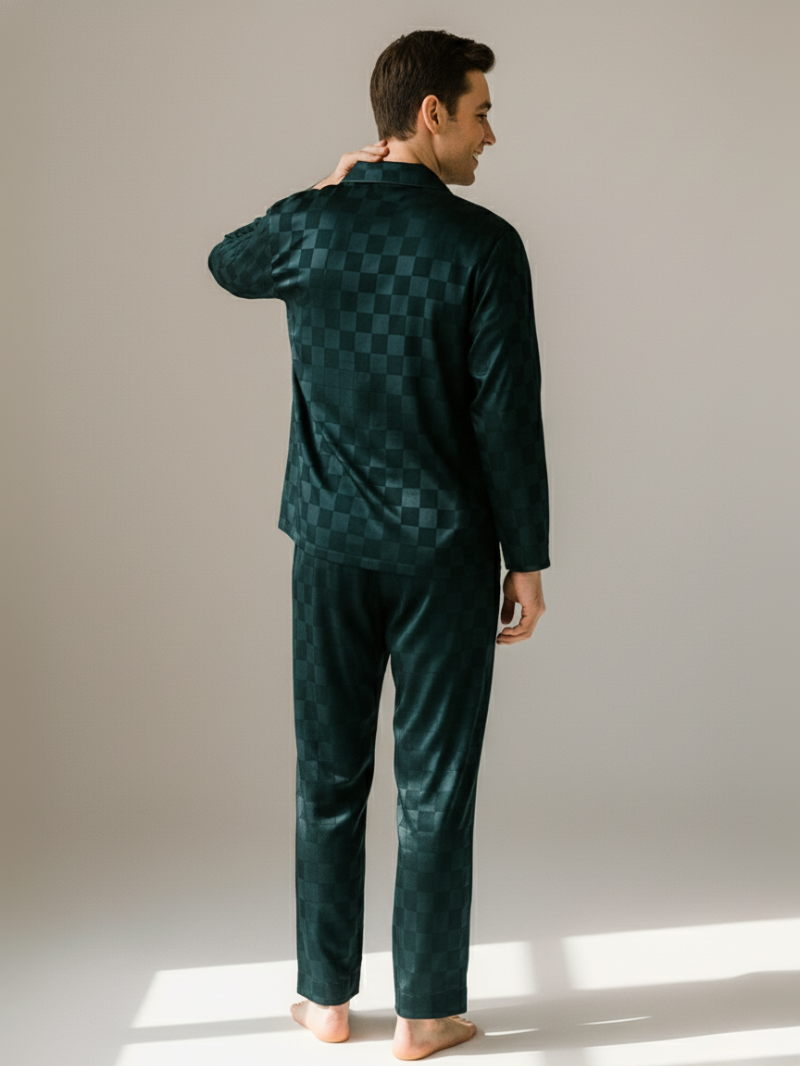 Men’s Ice Silk Long-Sleeve Pajama Set – Two-Piece Plaid Loungewear