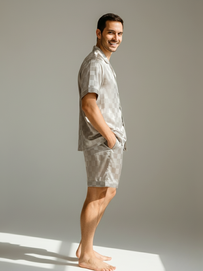 Men’s Ice Silk Long-Sleeve Pajama Set – Two-Piece Plaid Loungewear