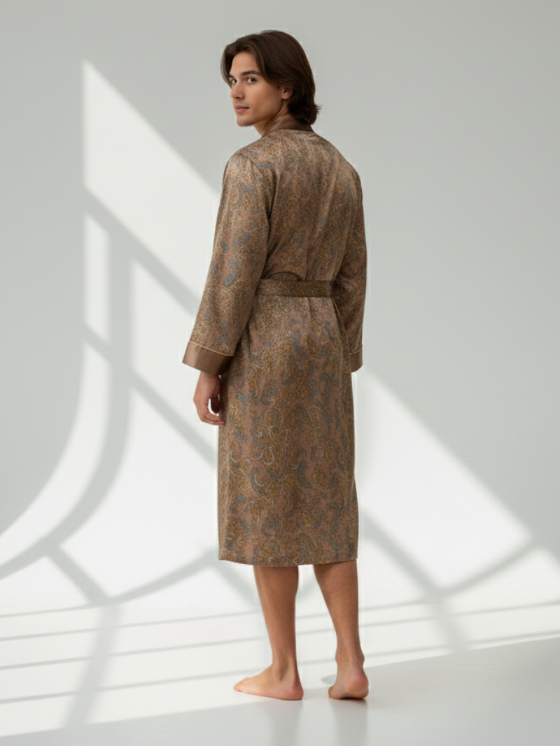 Men’s Patterned Silk-Like Robe – Elegant Design & Comfortable Fit