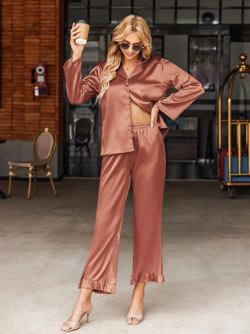 Soft Satin Pajamas Set for Women – 2-Piece Long Sleeve Sleepwear & Elegant Button Loungewear